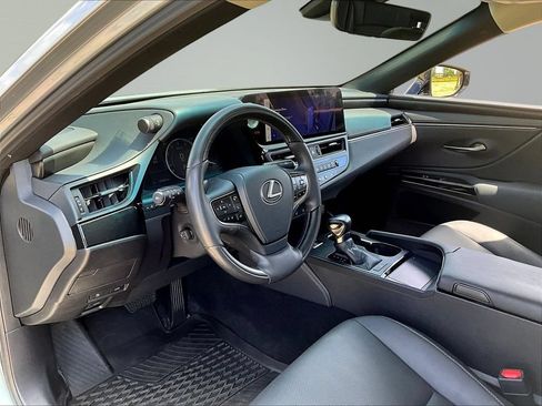 Used 2023 Lexus ES 350 w/ ES 350 Ultra Luxury Package FWD image 19