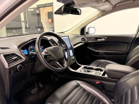 Used 2024 Ford Edge SEL AWD/4WD image 11
