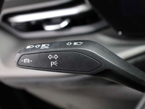 Used 2025 Audi SQ5 Premium Plus AWD/4WD image 28