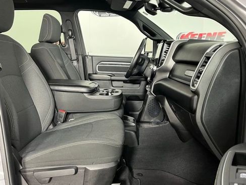 Used 2024 RAM 2500 Big Horn w/ Night Edition image 31