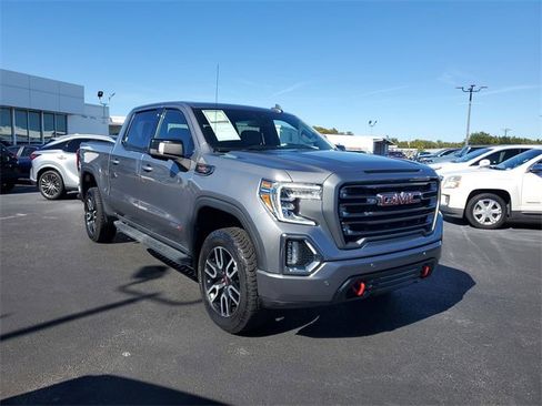 Used 2022 GMC Sierra 1500 AT4 w/ AT4 Premium Package image 2