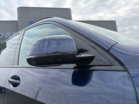 Used 2026 BMW X5 xDrive50e w/ Executive Package image 6