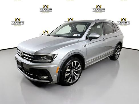 Used 2019 Volkswagen Tiguan SEL Premium R-Line AWD/4WD image 3
