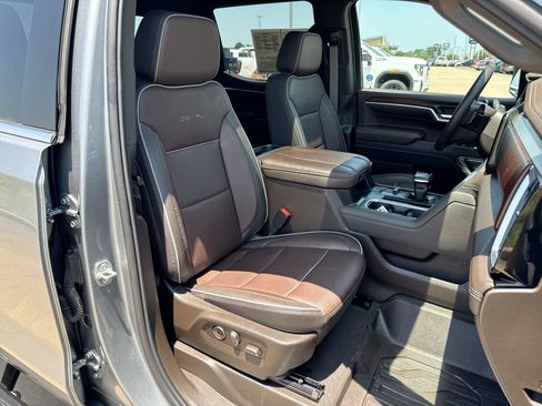 Used 2026 GMC Sierra 1500 Denali AWD/4WD image 24