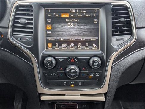Used 2014 Jeep Grand Cherokee Limited image 15