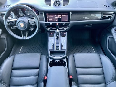 Used 2022 Porsche Macan GTS AWD/4WD image 16