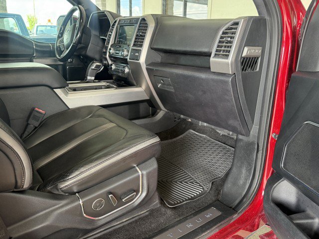 Used 2018 Ford F150 Platinum w/ Equipment Group 701A Luxury AWD/4WD image 27