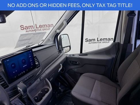 New 2026 Ford Transit 250 148 Medium Roof w/ Load Area Protection Package image 21