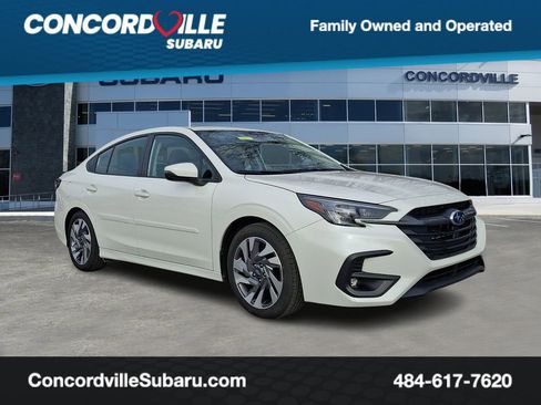 Certified 2023 Subaru Legacy Limited image 1