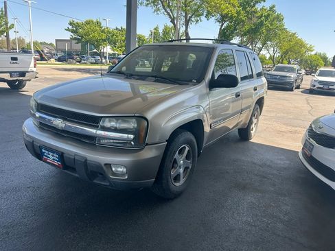 Used 2002 Chevrolet TrailBlazer LT AWD/4WD image 21