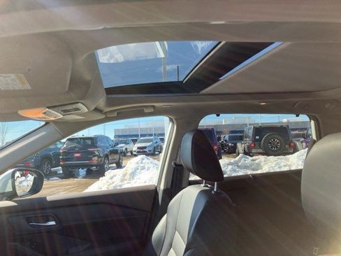 Used 2023 Nissan Rogue SV w/ SV Premium B Package image 14