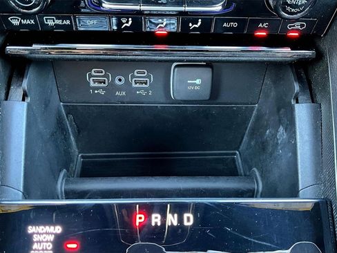 Certified 2024 Jeep Grand Cherokee Limited image 16