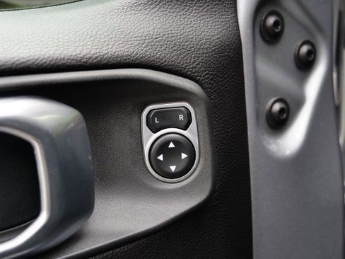 Used 2020 Jeep Gladiator Rubicon image 28