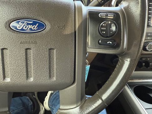 Used 2012 Ford F350 Lariat w/ Lariat Ultimate Pkg AWD/4WD image 31