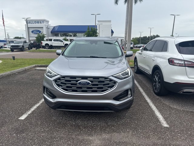 Used 2021 Ford Edge SEL FWD image 2