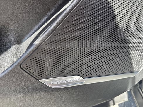 Used 2023 Kia Sportage SX image 19