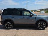 Used 2022 Ford Bronco Sport Outer Banks w/ Tech Package image 2
