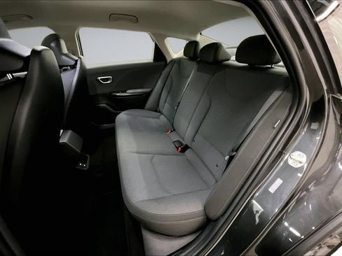 Used 2025 Kia K4 FWD image 22