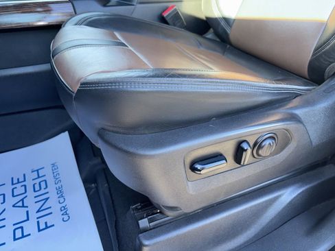 Used 2022 Chevrolet Silverado 2500 High Country image 21