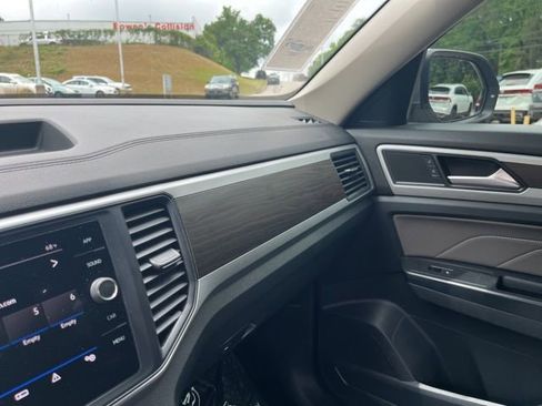 Used 2021 Volkswagen Atlas SE AWD/4WD image 30