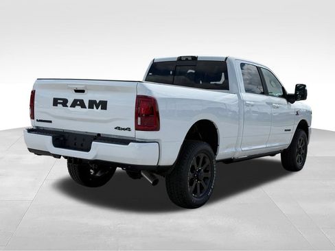 New 2026 RAM 2500 Laramie AWD/4WD image 29
