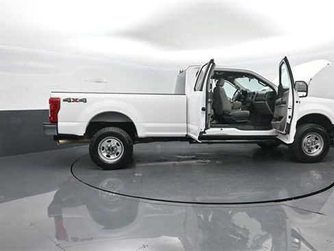 Used 2019 Ford F350 XL w/ XL Value Package image 34