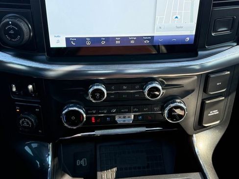Used 2022 Ford F150 Lariat w/ Max Trailer Tow Package AWD/4WD image 12