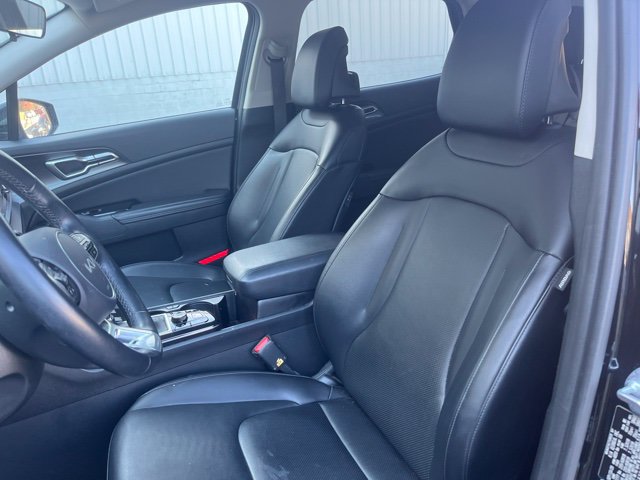 Used 2024 Kia Sportage EX AWD/4WD image 11