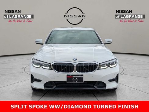 Used 2022 BMW 330i Sedan w/ Driving Assistance Package image 2