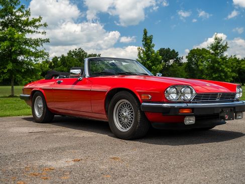 Used 1990 Jaguar XJS V12 Convertible RWD image 24