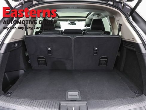 Used 2023 Acura MDX w/ Technology Package AWD/4WD image 9