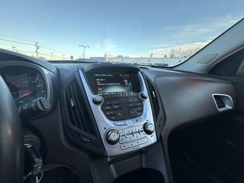 Used 2014 Chevrolet Equinox LTZ image 13