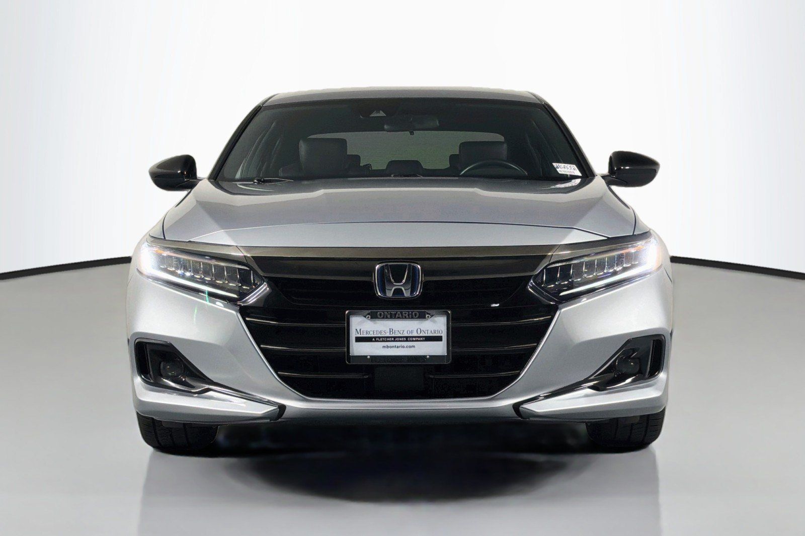 Used 2022 Honda Accord Sport image 2
