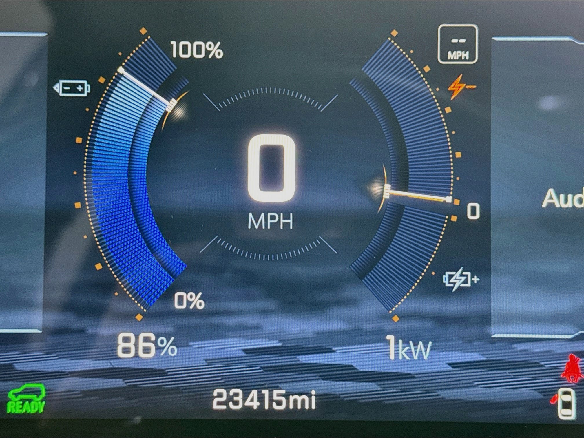 Used 2024 Chevrolet Equinox EV LT FWD image 15