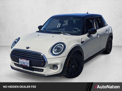 Used 2021 MINI Cooper 4-Door Hardtop FWD image 1
