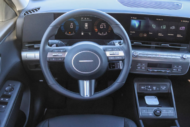 New 2027 Hyundai Kona SEL Premium FWD image 13
