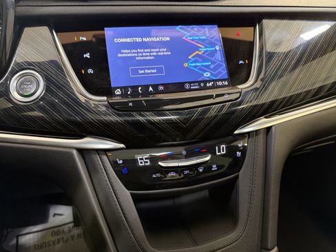 Used 2024 Cadillac XT6 Premium Luxury w/ Technology Package image 19