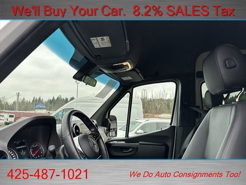 Used 2025 Mercedes-Benz Sprinter 2500 image 37