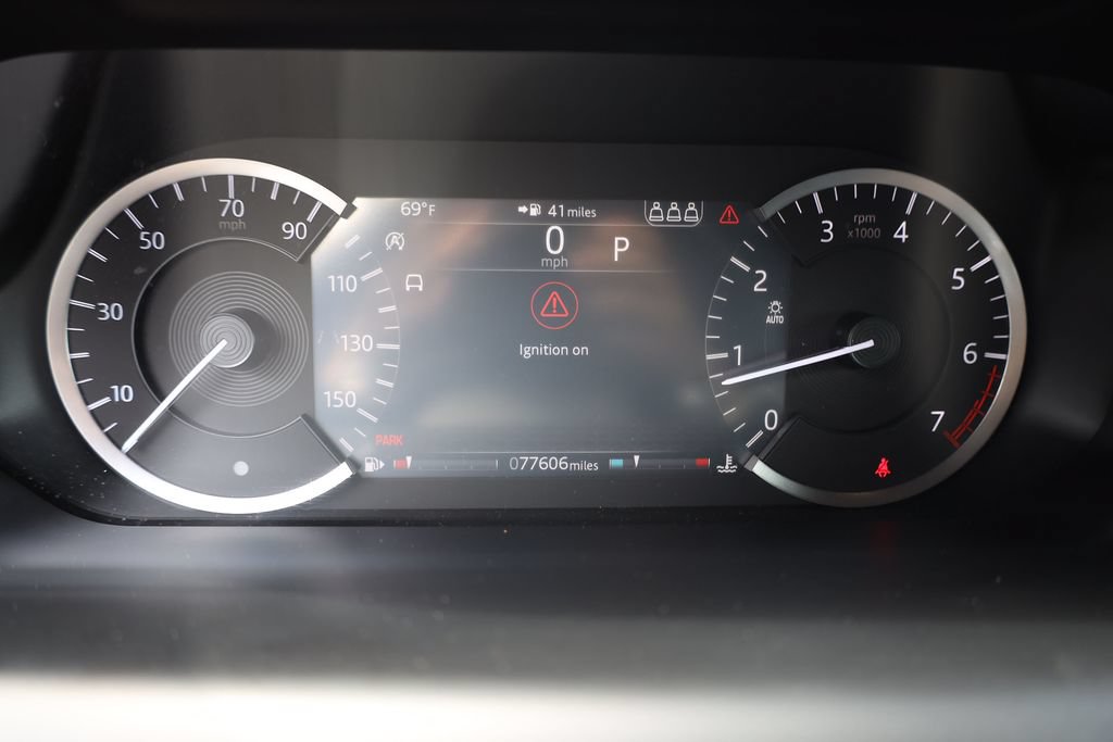 Used 2020 Land Rover Discovery Sport SE R-Dynamic AWD/4WD image 14