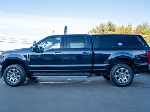 Used 2022 Ford F250 Lariat w/ Chrome Package image 3