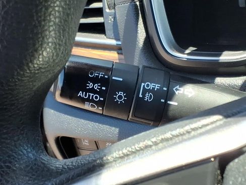 Used 2017 Honda CR-V EX image 19