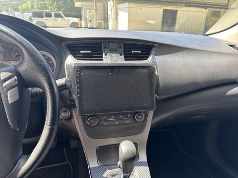 Used 2014 Nissan Sentra SV w/ SV Driver Package FWD image 20