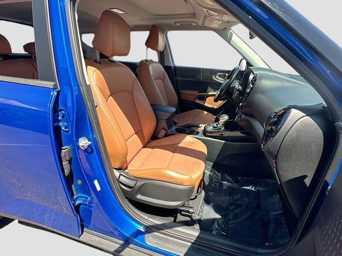 Certified 2024 Kia Soul EX w/ Option Group 015 FWD image 28
