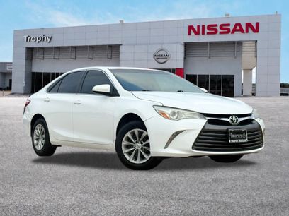 Used 2017 Toyota Camry SE