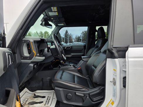 Used 2023 Ford Bronco Badlands image 20