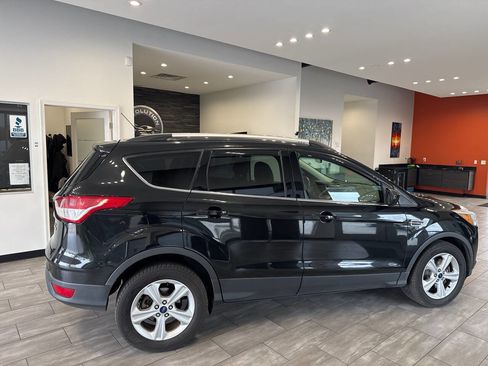 Used 2015 Ford Escape SE w/ Equipment Group 201A image 15