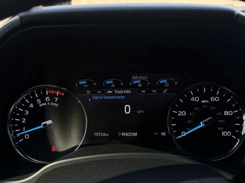 Used 2020 Ford F350 Platinum w/ FX4 Off-Road Package AWD/4WD image 40