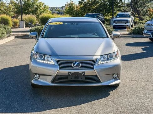 Used 2015 Lexus ES 300h w/ Navigation System Package FWD image 7