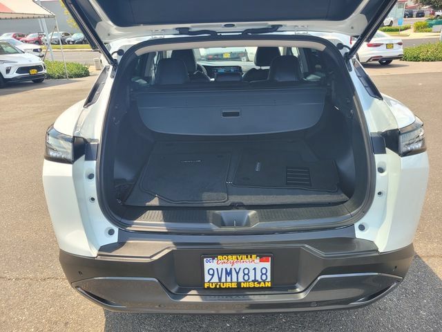 Certified 2025 Nissan Murano SL w/ Cargo Package AWD/4WD image 11