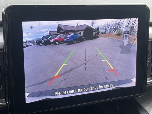 Used 2020 Ford Explorer XLT w/ Equipment Group 202A image 13